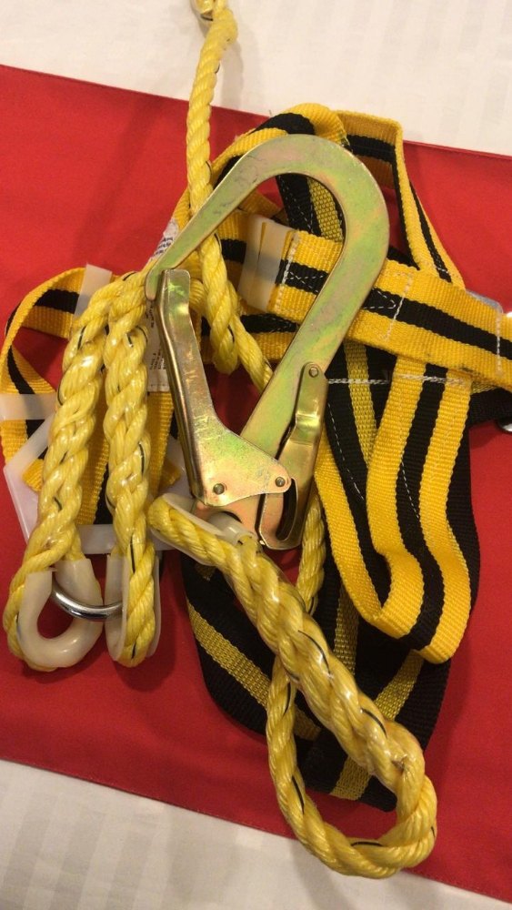 Polyester Half Body Industrial Safety Belt, For Construction