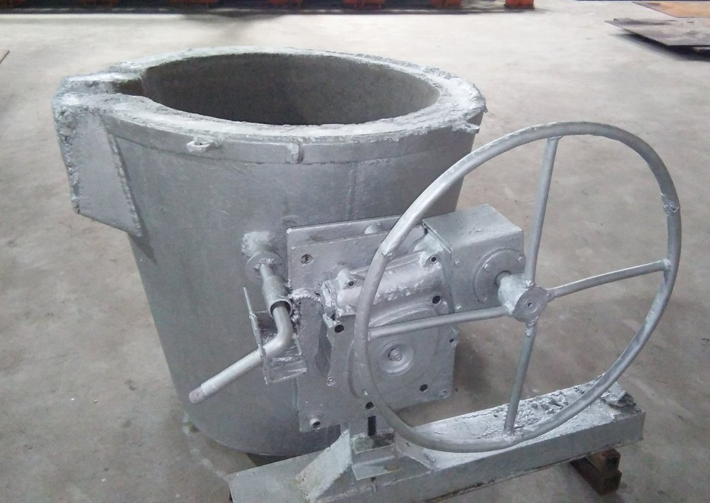 Movable Metal Transfer Foundry Ladles, Ladle Capacity: 500 Kg