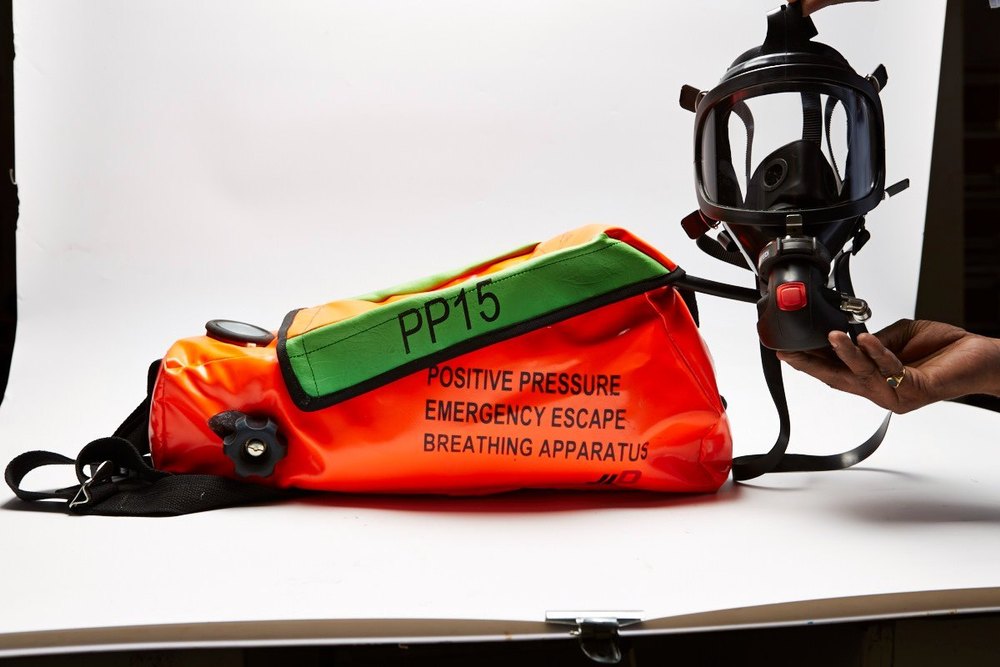 Round Respiratory Emergency Escape Set ELBA (PP), For Safety, Size: Large