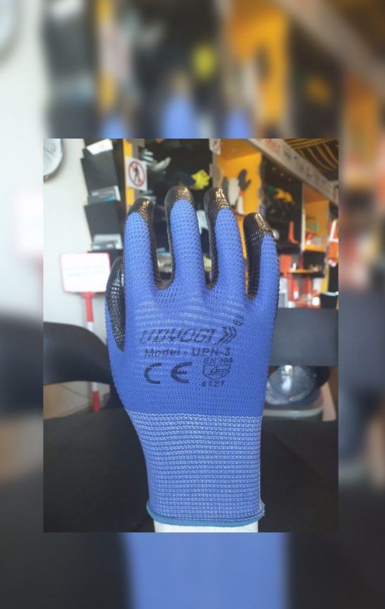 Sky Blue Metal Mesh Safety Gloves, For Industrial