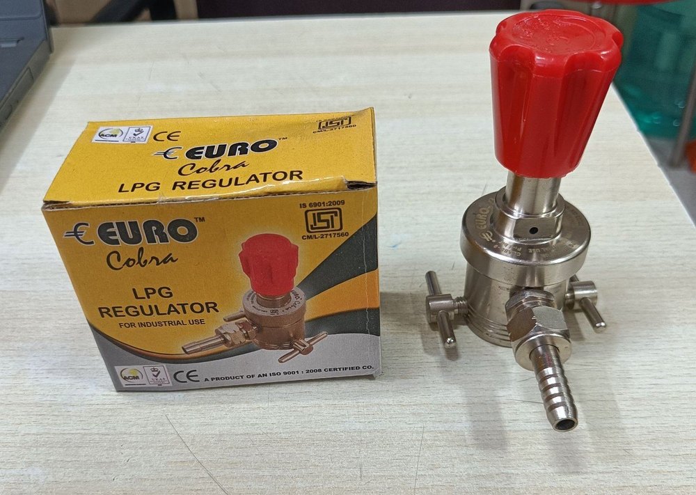 Red & Golden Lpg Industrial Pressure Regulator