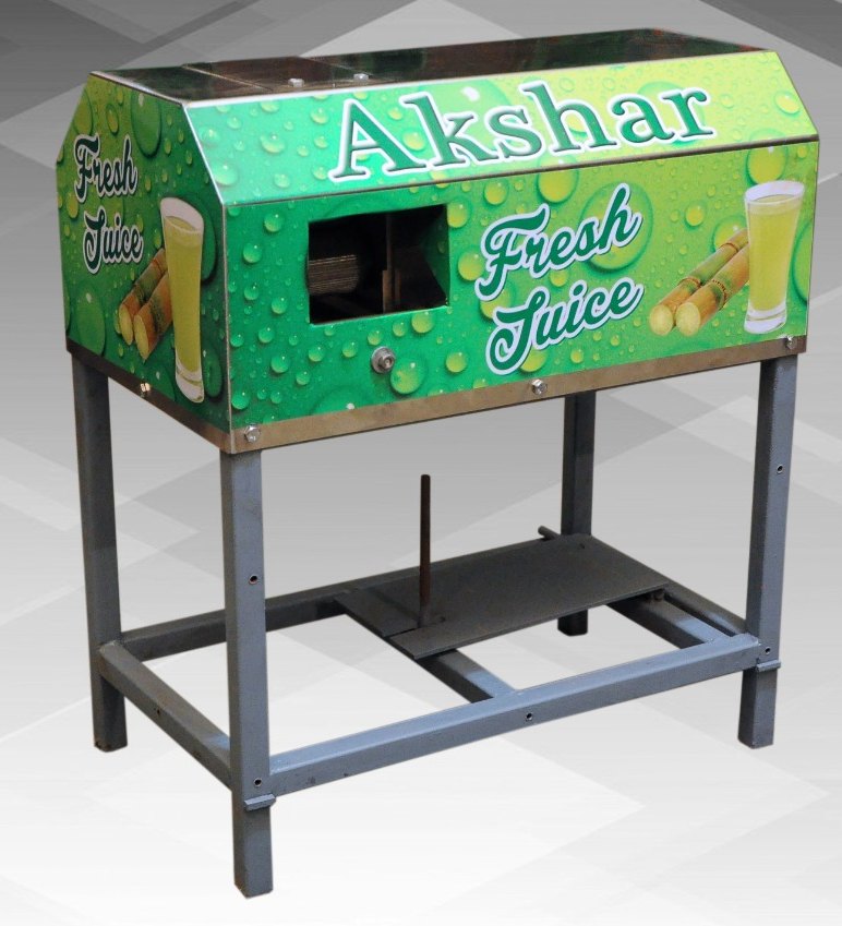 Semi-Automatic Commercial Sugarcane Juice Machine, Yield: 150 - 350 ml/kg