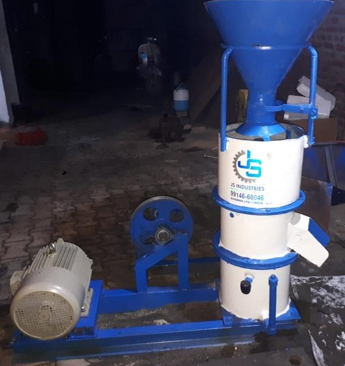 JSPT Fully Automatic Cattle Feed Machine, Capacity: 200kg Per Hour