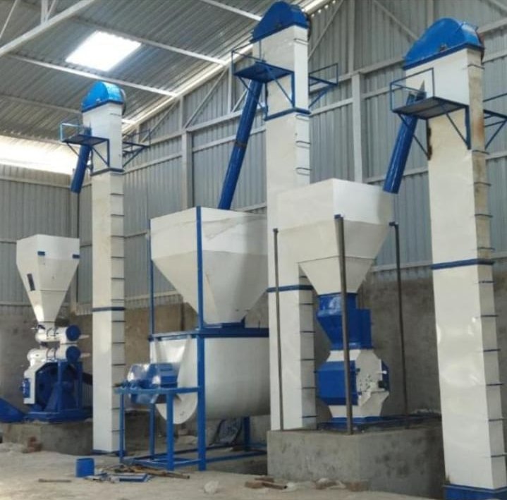 2 TPH Catlle & Poultry Making Machine