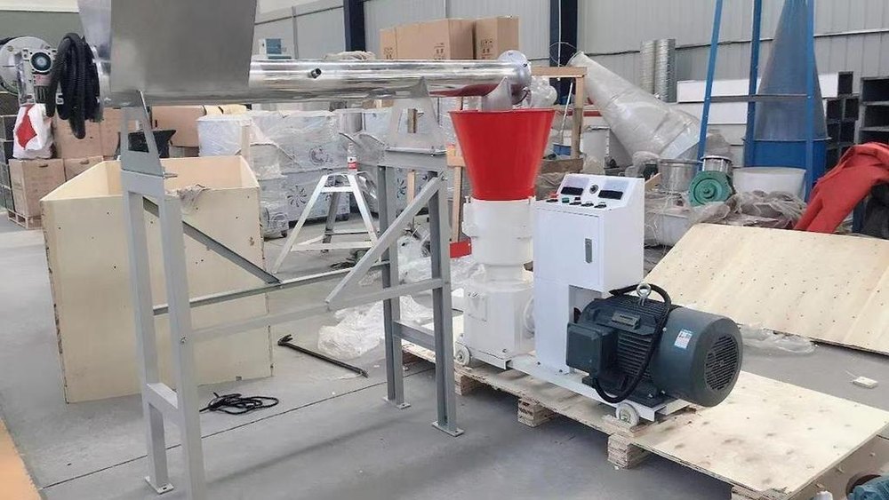 Automatic Fish Feed Making Machine, 100kg/hr