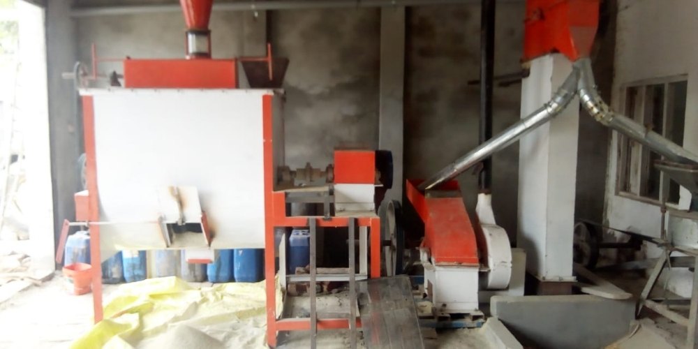 Automatic Horizontal Feed Mixer With Simple Gear