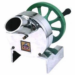 Almond & Pista Cutters