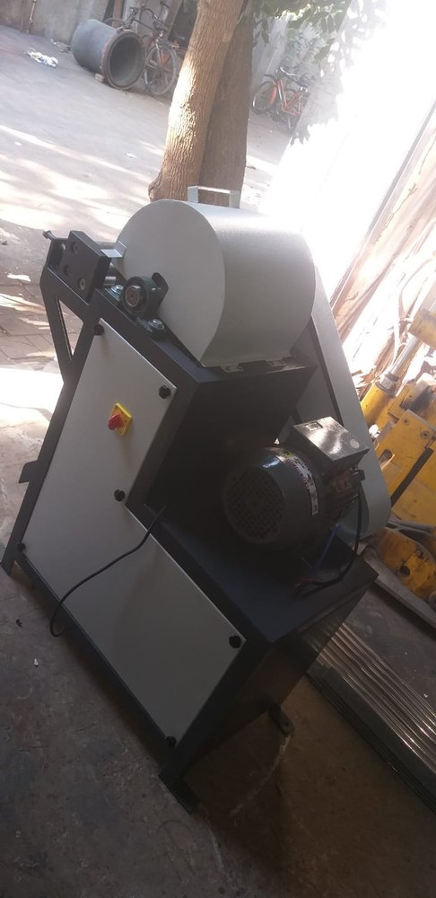 Mild Steel Semi Automatic Banana Fibre Extractor, Capacity: 20kg Per Day
