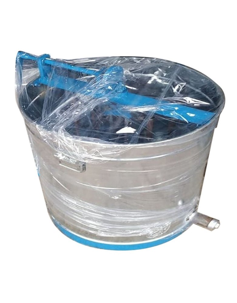Honey Extractor