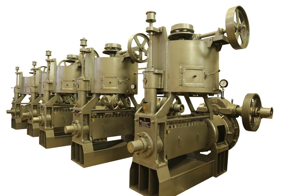 Mustard Seeds Oil Expeller Machine, 5 H.P., Capacity: 10-25 Ton/Day