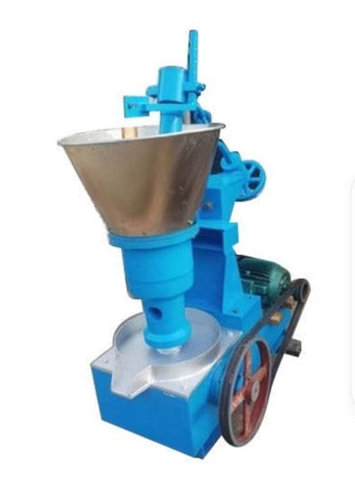 Commercial Expeller 12 Bolt Oil Making Machine, Capacity: up to 5 ton/day