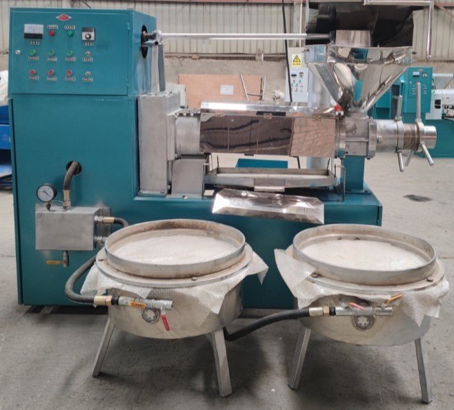 6 Bolt Mustard Oil Expeller, Capacity: up to 5 ton/day
