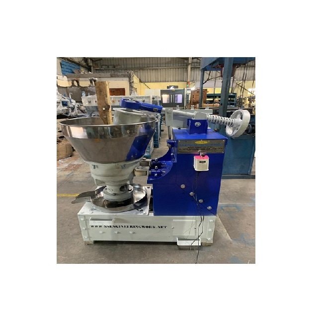 Cold Press Almond Oil Extraction Machine, Capacity: 15 Kg/Hr