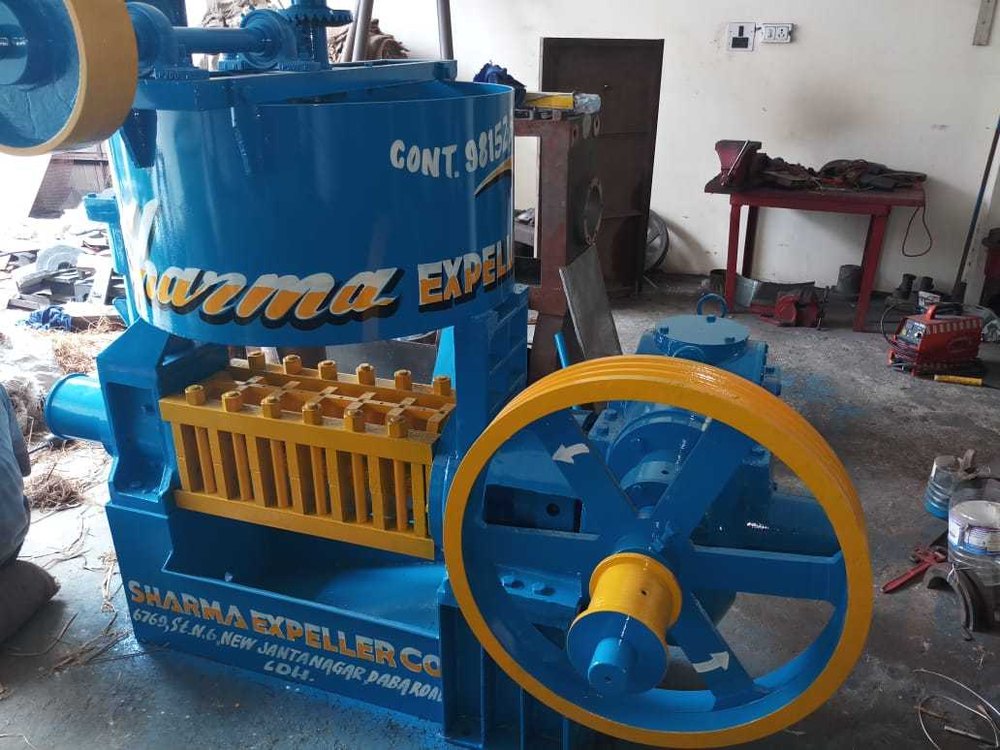 Automatic Standard Cotton Seed Oil Expeller, Capacity: 1 Tpd, Size: Various Sizes Available