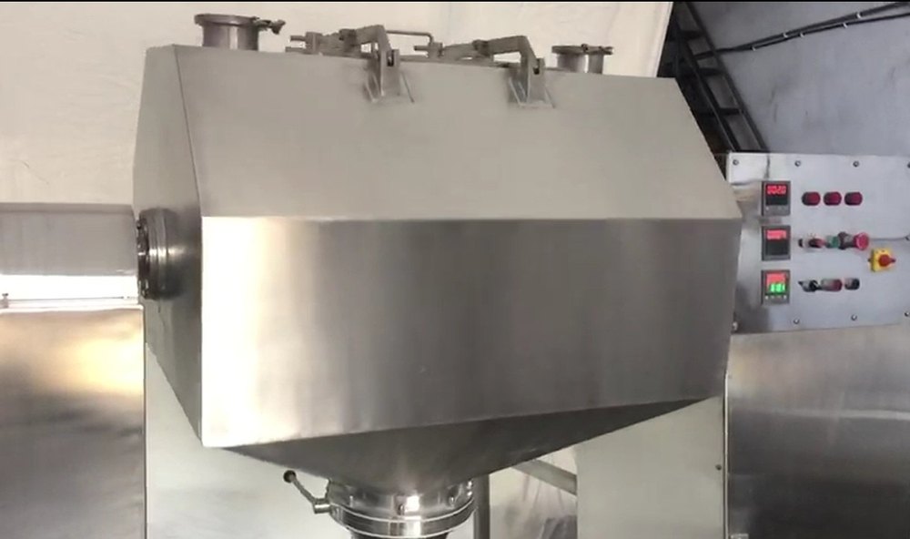 OCTAGONAL BLANDER, Capacity: 5l To 5000l, Model Name/Number: Atiob