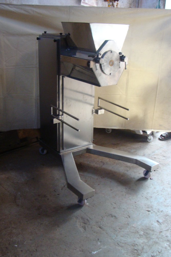 Oscillating Granulator Machine