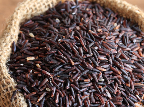 Indian Marudham Organic Black Kavuni Rice, No Artificial Flavour And No Genetic Engineering