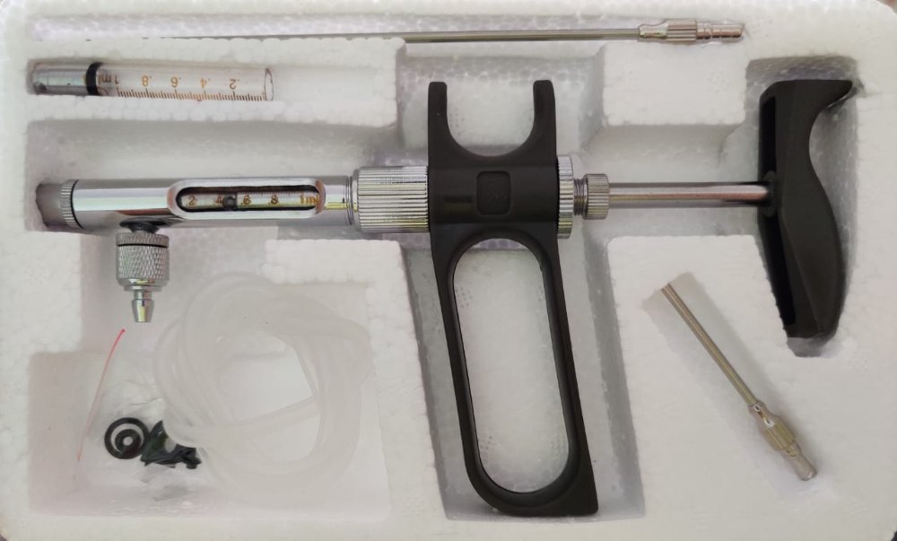 MAAB Poultry Automatic Vaccinator, Packaging Type: Box, Capacity: 1ML