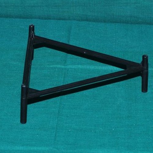 Feeding 3 Leg Poultry Feeder Stand, For Farm