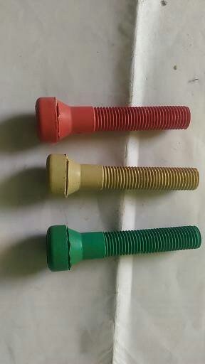 Chicken Feather Rubber, Plain