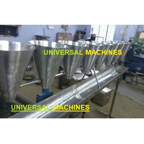 Polished Stainless Steel Chicken Killing Cone, For Farm, Capacity: 6 Cones