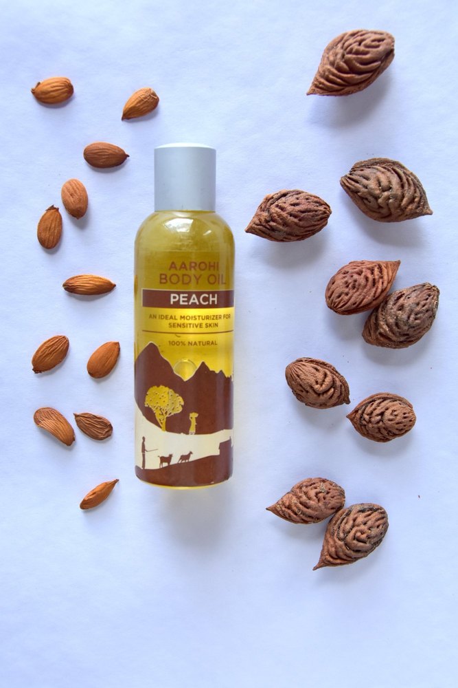 Aarohi Peach Body Oil, Liquid, Packaging Size: 100 Ml