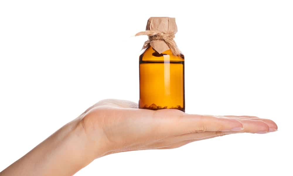White Musk Essential Oil, Packaging Type: Container, Packaging Size: 100ml