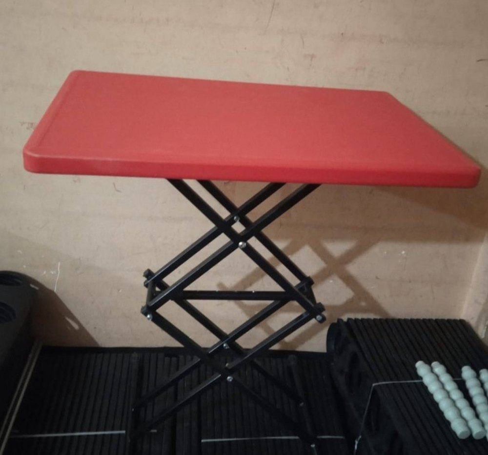 Red And Black Rectangular Polypropylene Folding Tables