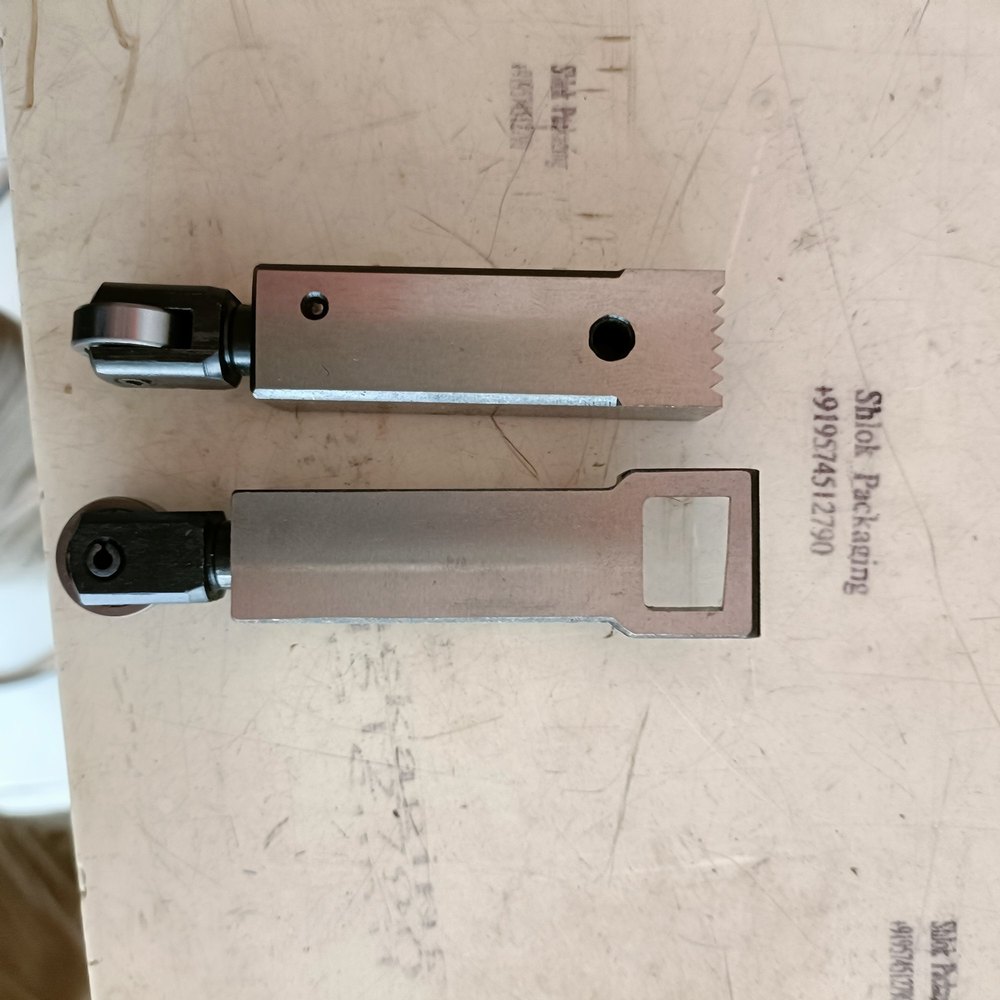 Stainless Steel Cutter Set ( Plunger And Gripper), Packaging Type: Box, 1.5 Sec/Stock