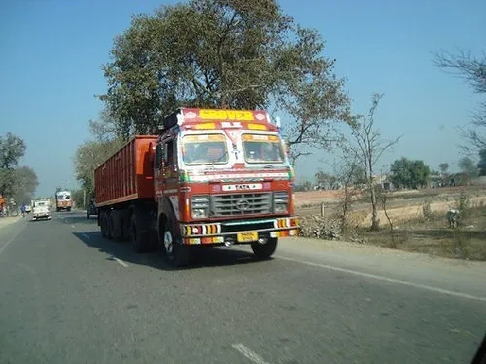 Industrial & Private Nepal Truck Transport Service