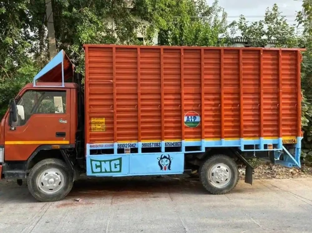 Truck Local Goods Transport Service