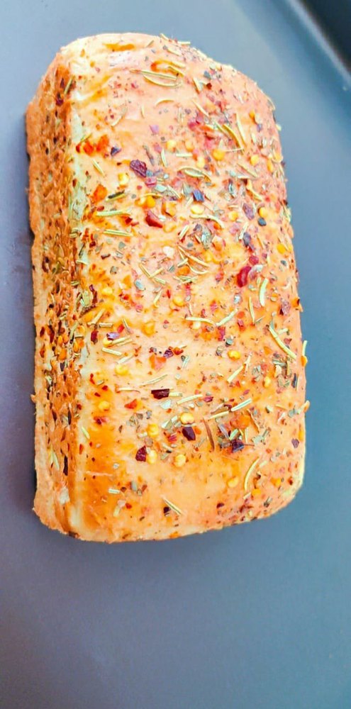 Essential Blends Packet Italian Herbs Bread, For Restaurant, Packaging Size: 1