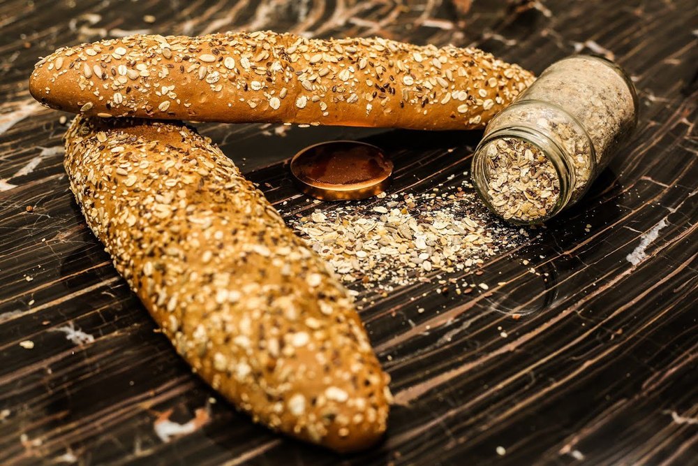 Loaf Multigrain Bread, Packaging Size: 300gm
