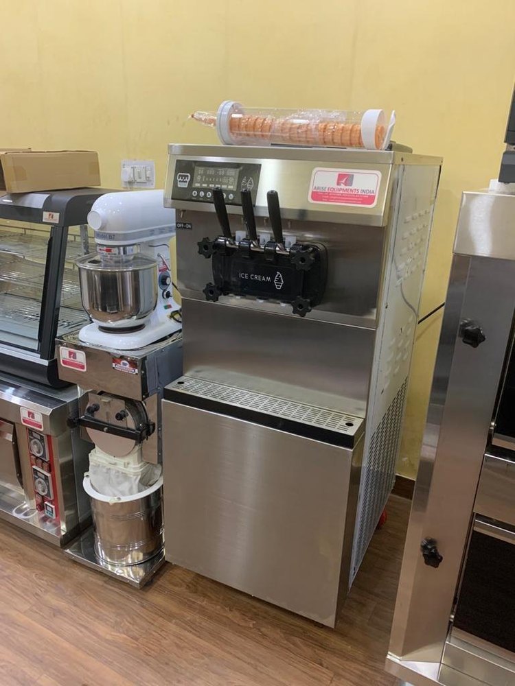 Softy Ice Cream Machine