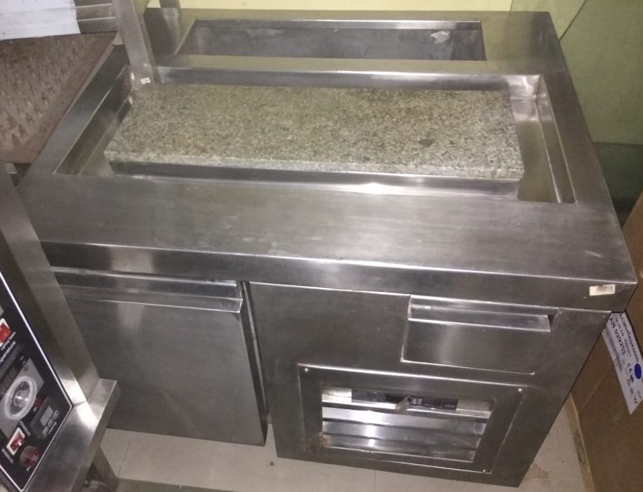 Ice Cream Rolled Cold Stone, 20 to 30 litres per hour