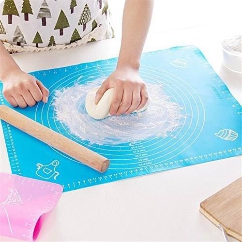 Blue Rectangular Silicon Roti Mat, For Cake, Size: 50 X 40 cm