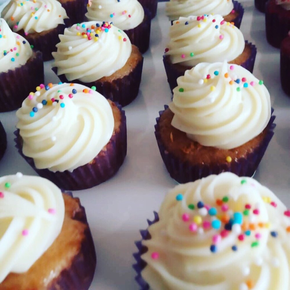 Joy Delights Vanilla Cream Cupcakes