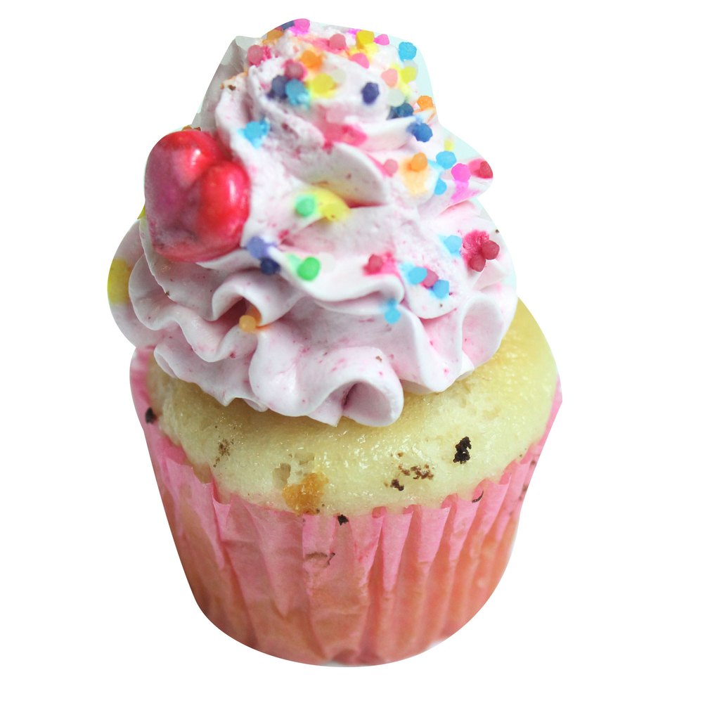 Fluffy Strawberry Cup Cake