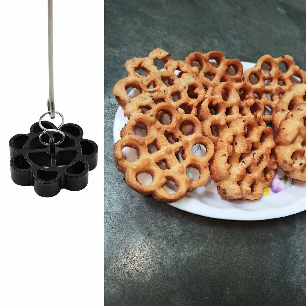 Stainless Steel Non Stick Achappam Maker, For Home/Hotel, Size: Medium