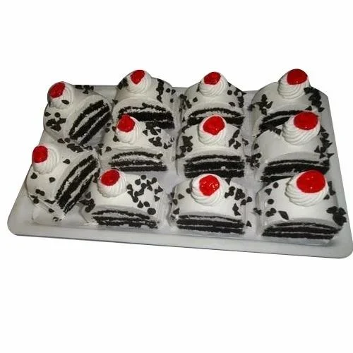 White Mango Choco Chips Pastries
