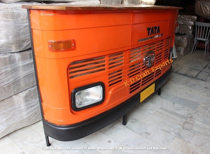 Mild Steel Orange Vintage Industrial Truck Bar Counter Table, Seating Capacity: 5 Person