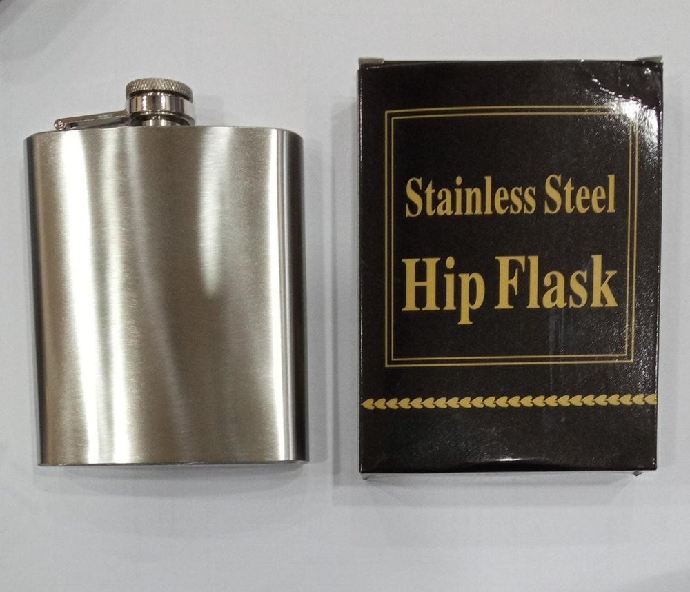 Silver Hip Flask, Packaging Type: Box, Size: 7 OZ