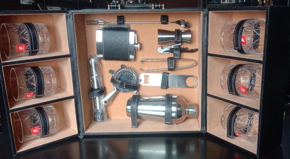 Stainless Steel Black AV Enterprises portable bar set, For Gifting, Grade: 202
