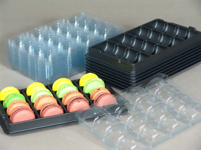 Plastic Rectangular 16pcs Macroon Box