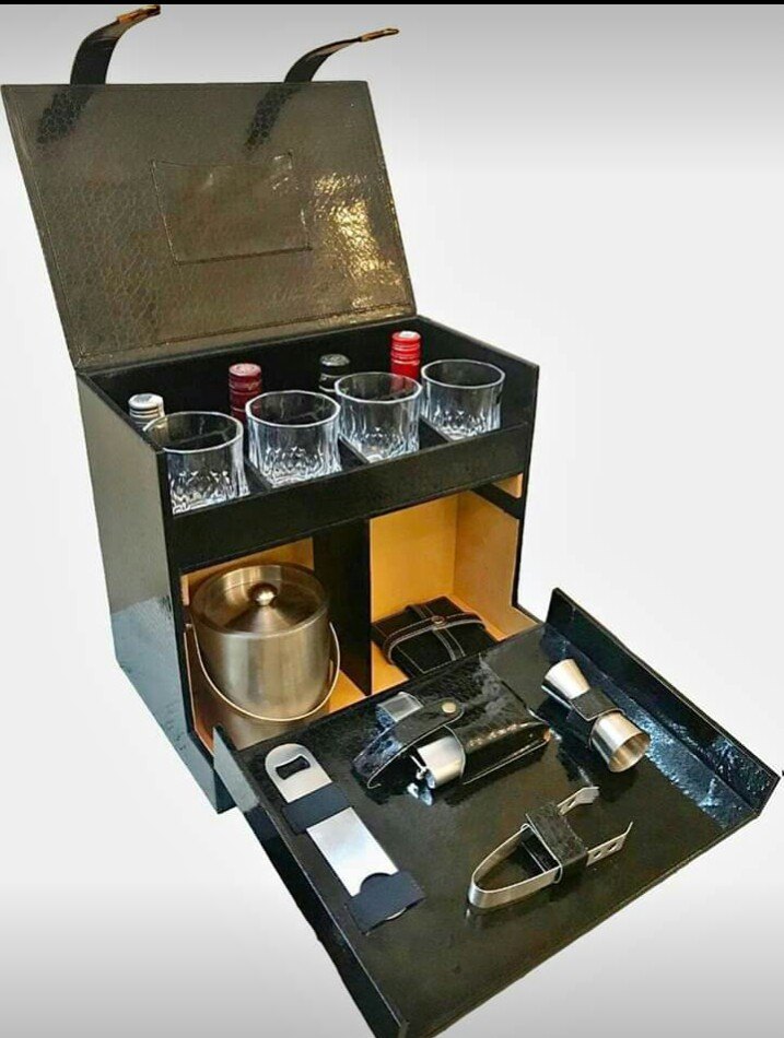 Black Stainless Steel Portable Bar Set, Packaging Type: Box, Size: 38x26x35 cm