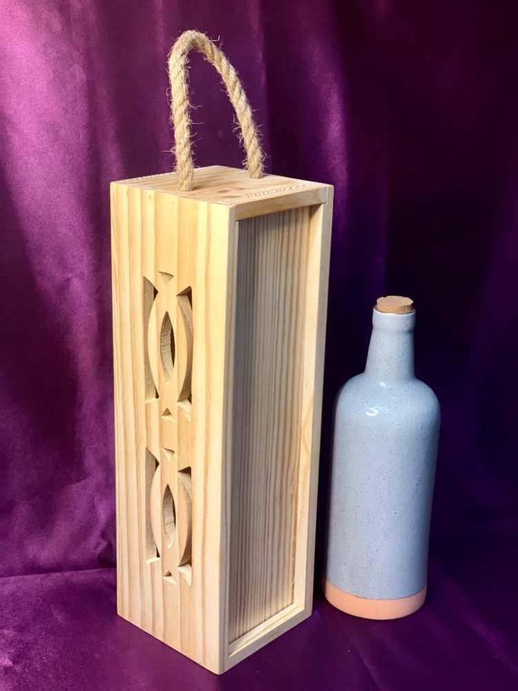 Wooden Bottle Holder, Size: 4x4x13 Inch