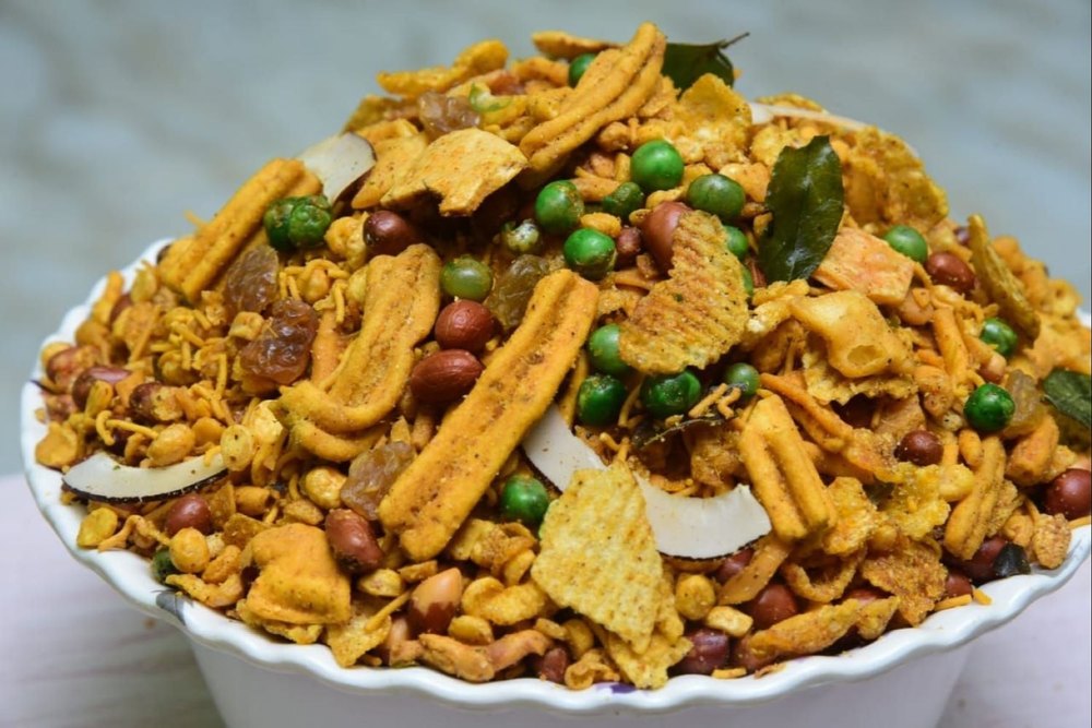 Packet Shyam Namkeen Super Sadha Namkeen, Packaging Size: 250, 400 Grms