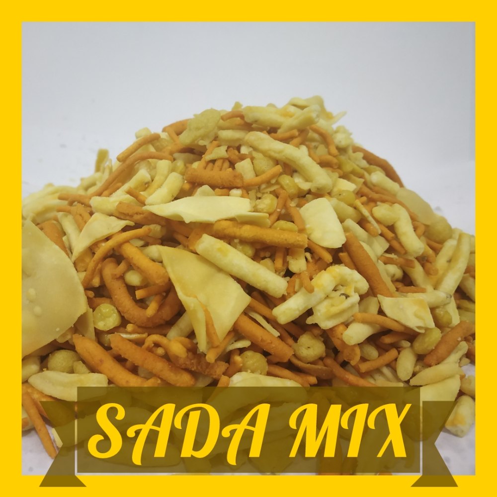 Munchin Sada Mix Namkeen and Snacks, Packaging Size: 500 grams