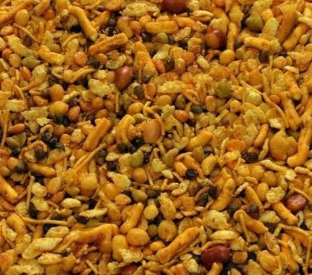 Trust Navratan Mixture Namkeen, Packaging Size: 1 Kg