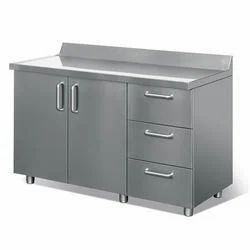 Stainless Steel Floor Mounted SS Cabinets, For HOSPITAL